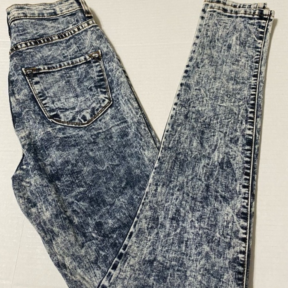 Vibrant m.i.u high waisted jeans Size 3